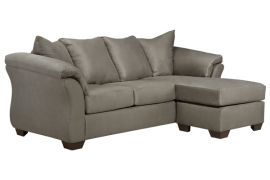 Darcy Collection 75005 Sectional With Chaise